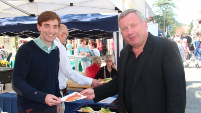 Glinder Marktfest zwischen kulinarischen Genüssen und Politik